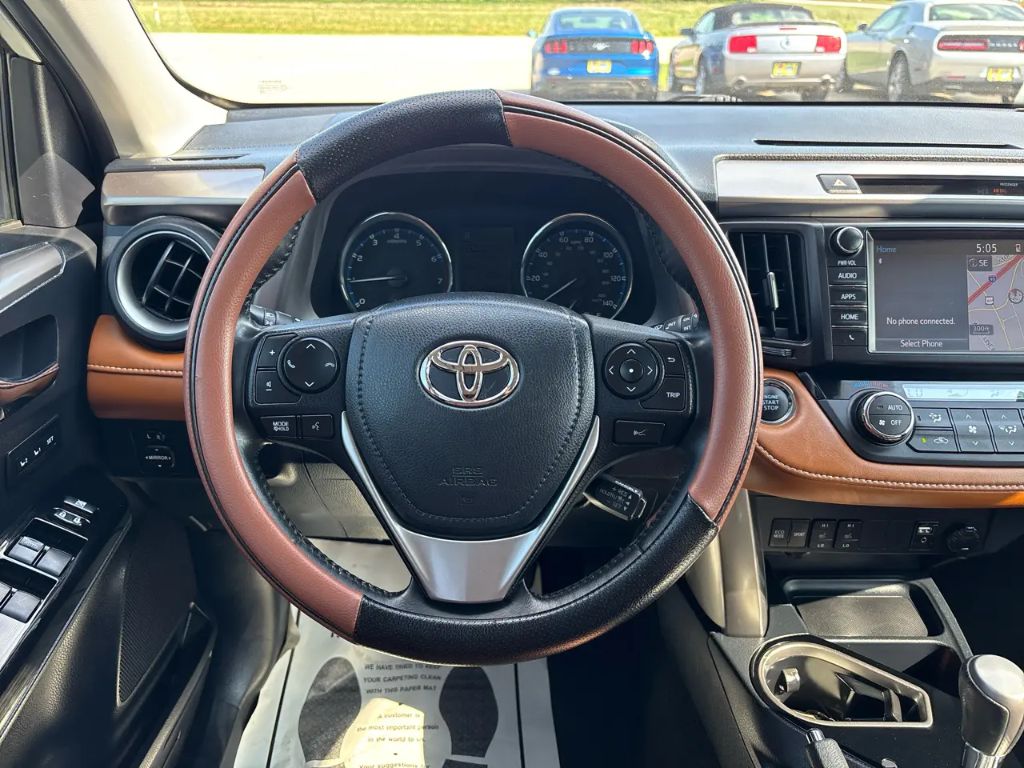 2018 Toyota RAV4 - $20,800