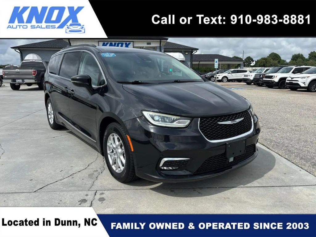 2022 Chrysler Pacifica - $18,895