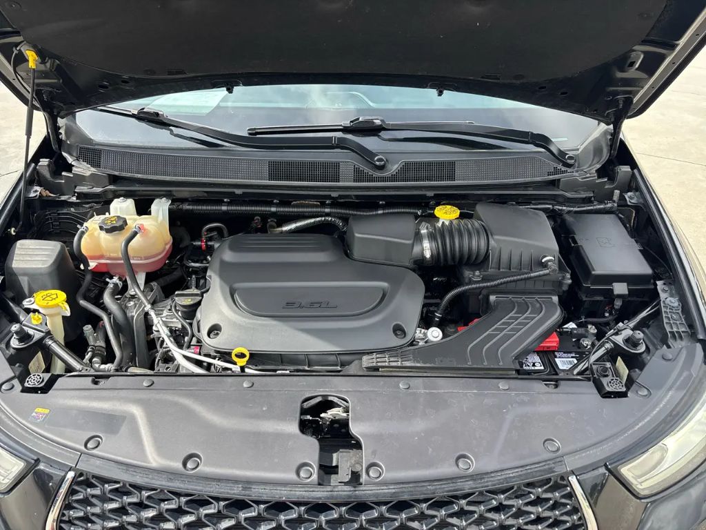 2022 Chrysler Pacifica - $18,895