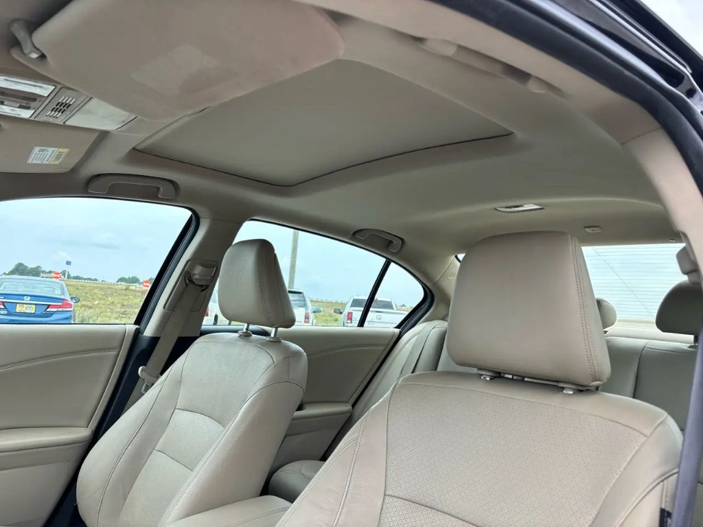 2014 Honda Accord - $10,500