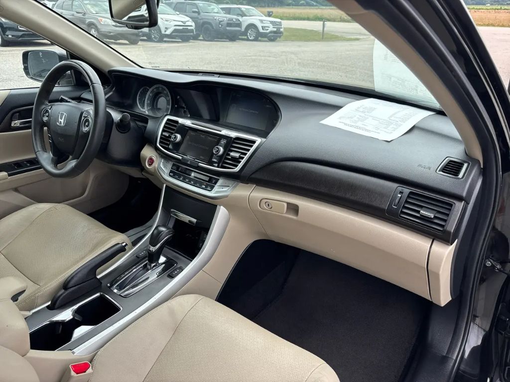 2014 Honda Accord - $10,500