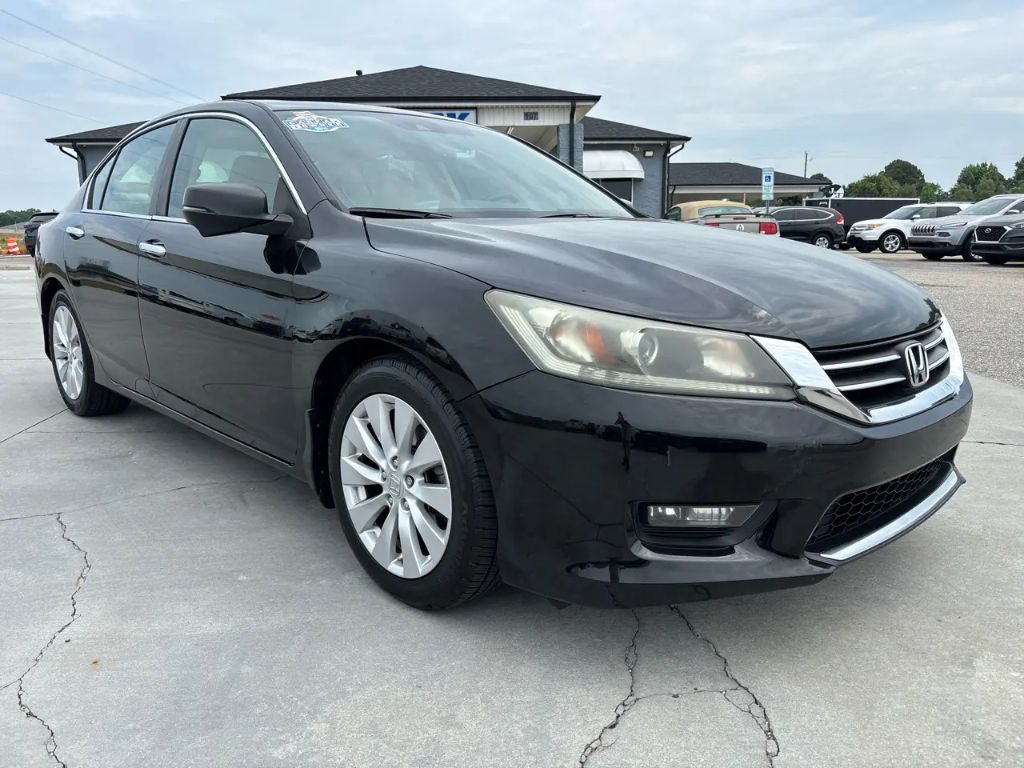 2014 Honda Accord - $10,500