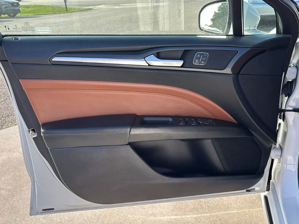 2020 Ford Fusion - $11,995