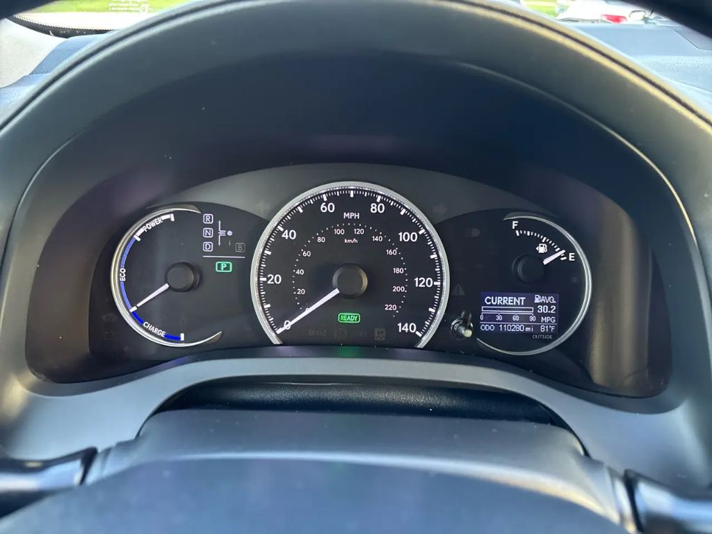 2013 Lexus CT - $10,795