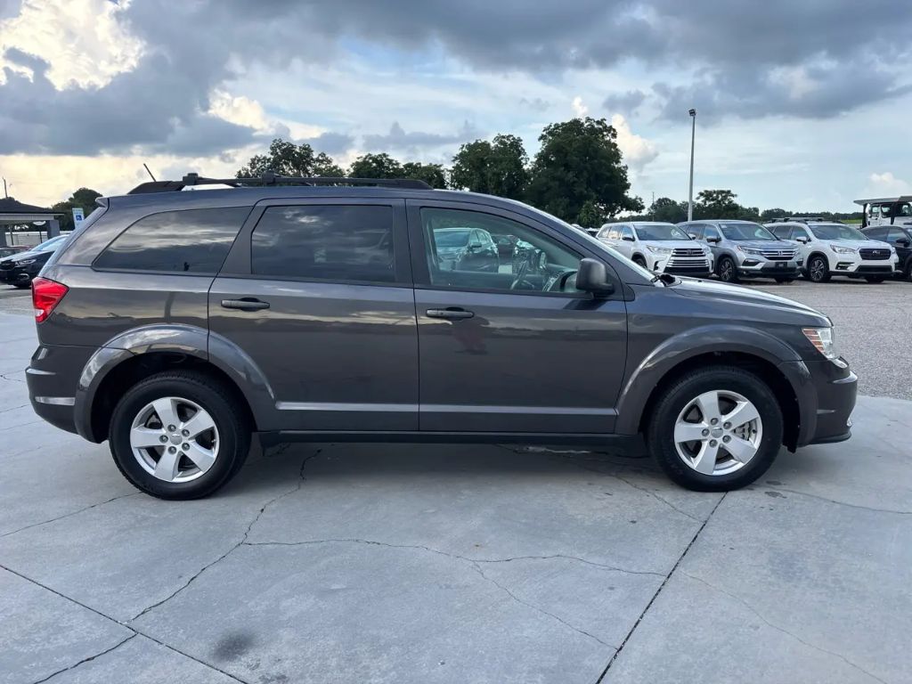 2016 Dodge Journey - $10,495