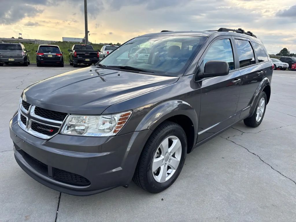 2016 Dodge Journey - $10,495