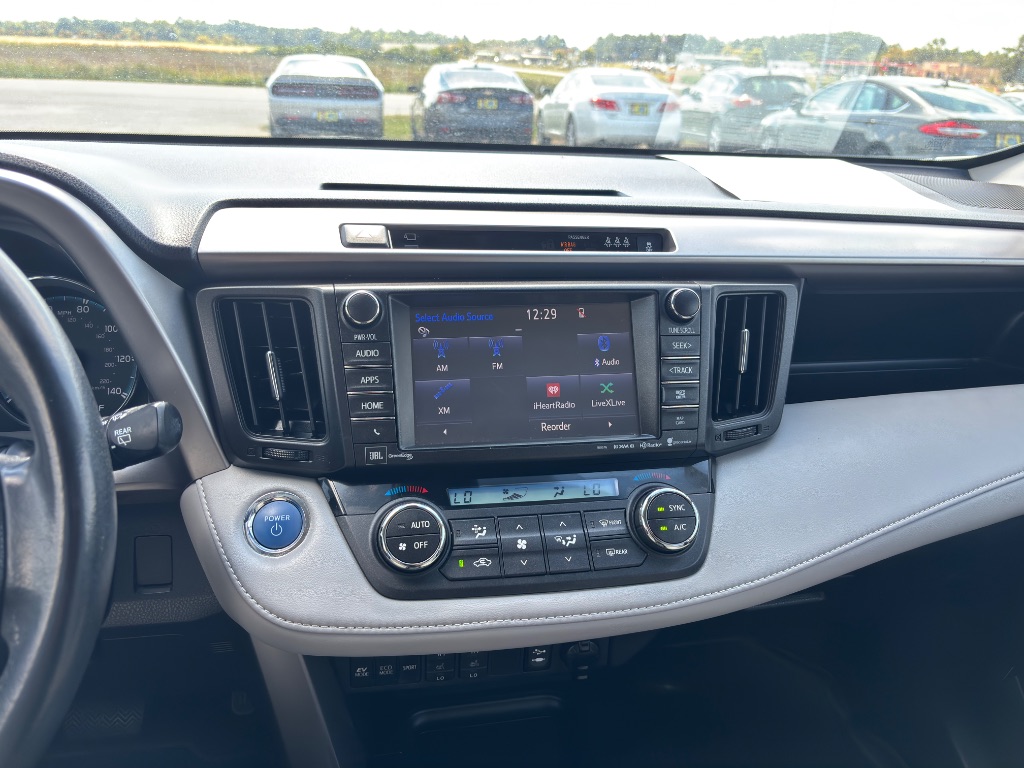 2018 Toyota RAV4 - $21,500