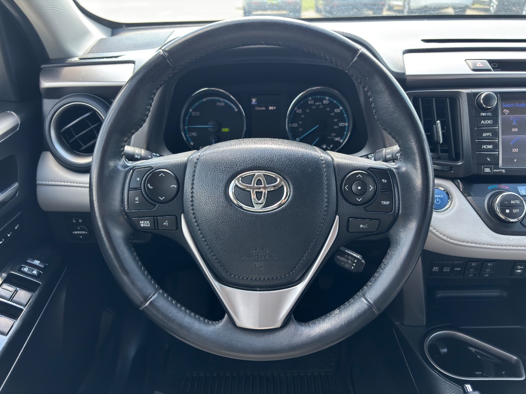 2018 Toyota RAV4 - $21,500