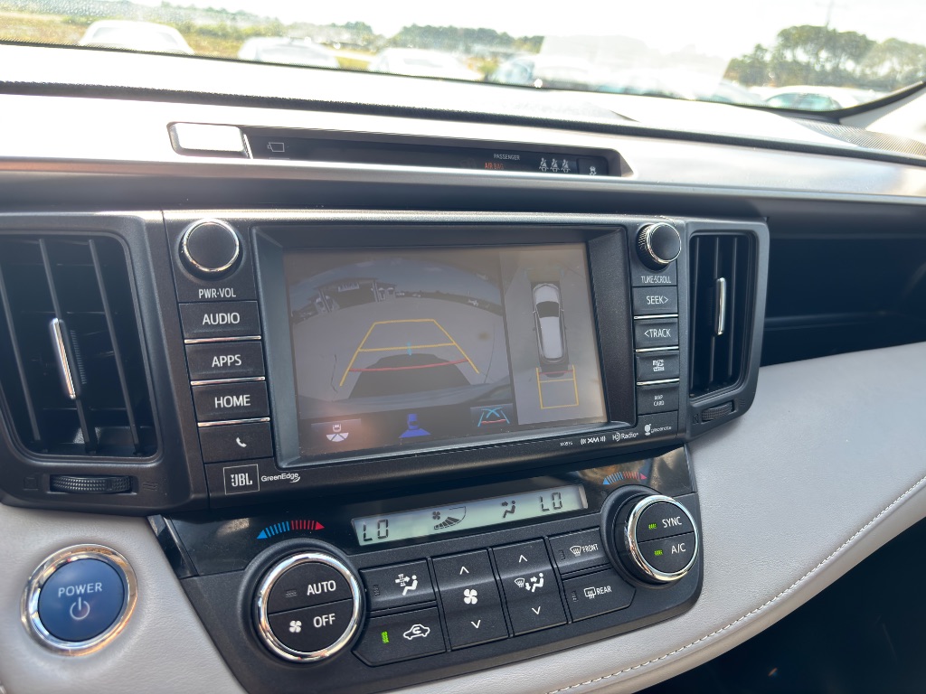 2018 Toyota RAV4 - $21,500