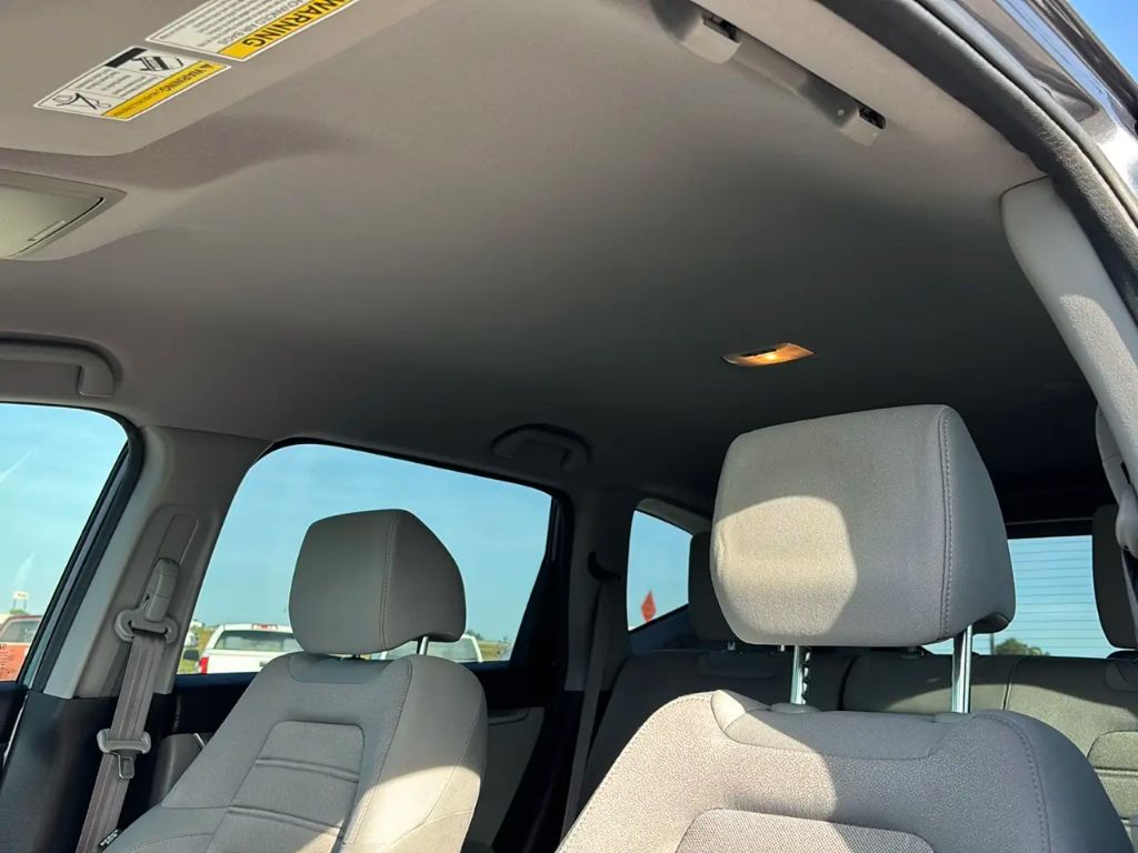 2017 Honda CR-V - $14,995
