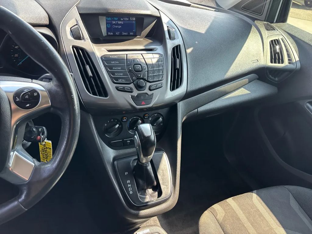 2015 Ford Transit Connect - $8,995
