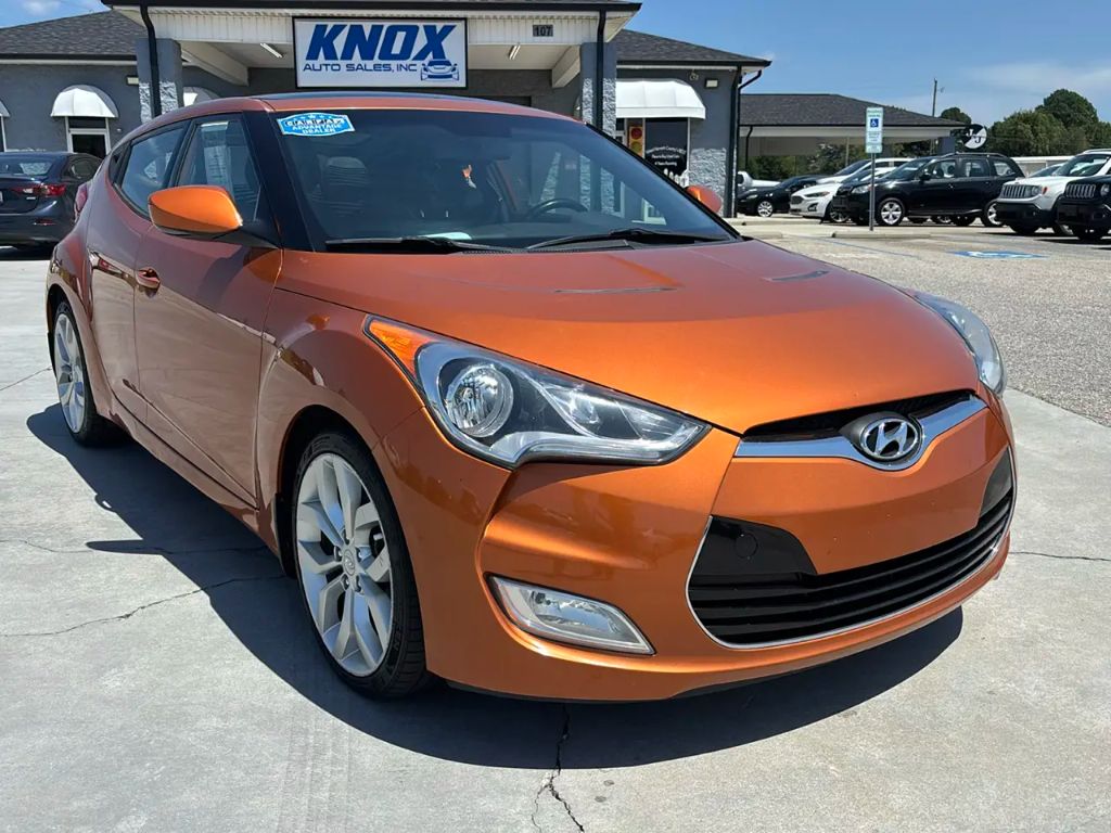 2015 Hyundai Veloster - $9,995