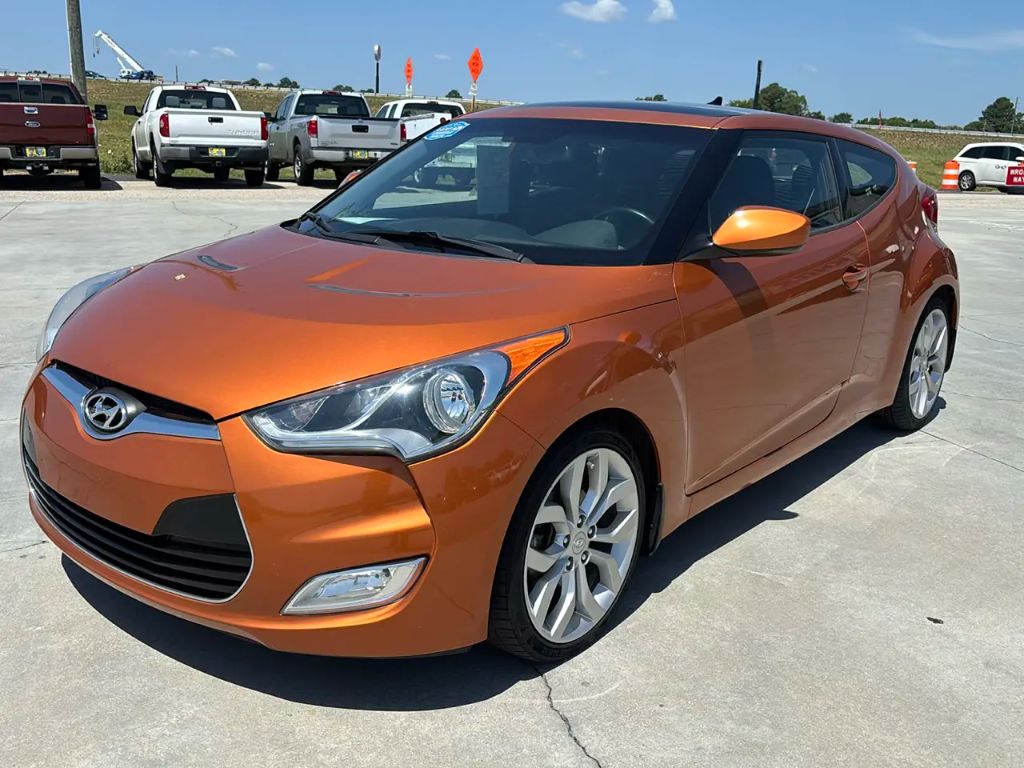 2015 Hyundai Veloster - $9,995