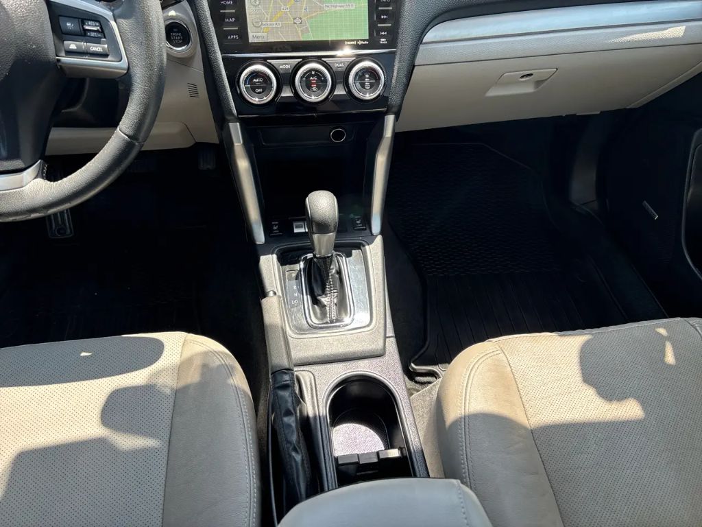 2016 Subaru Forester - $11,000
