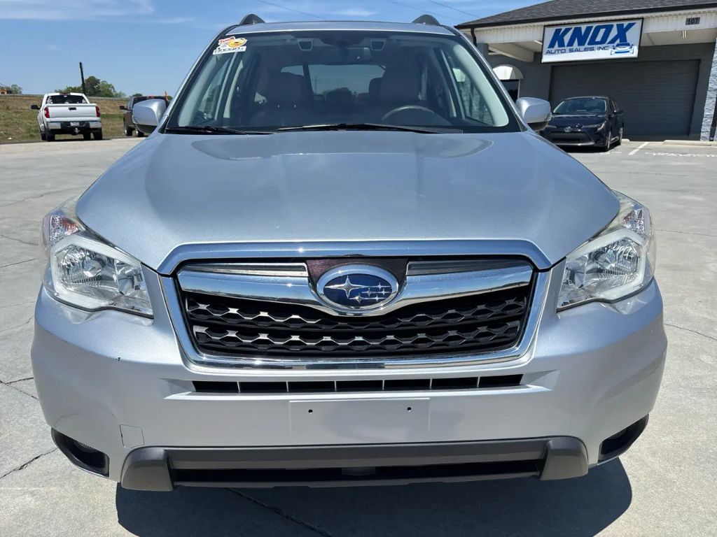 2016 Subaru Forester - $11,000