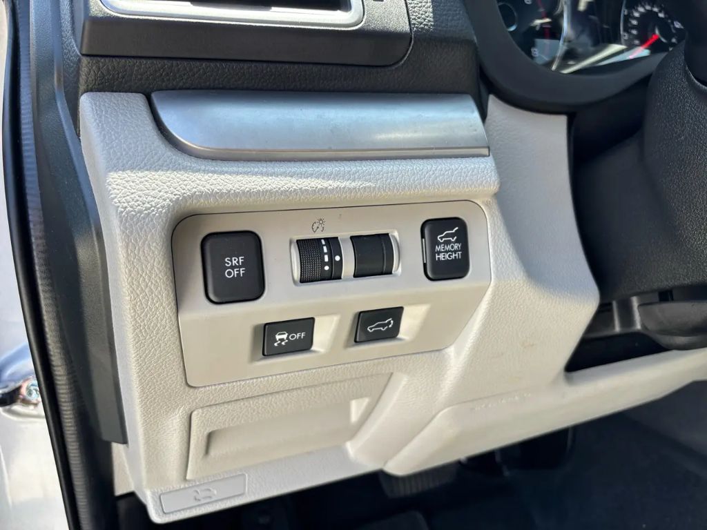 2016 Subaru Forester - $11,000