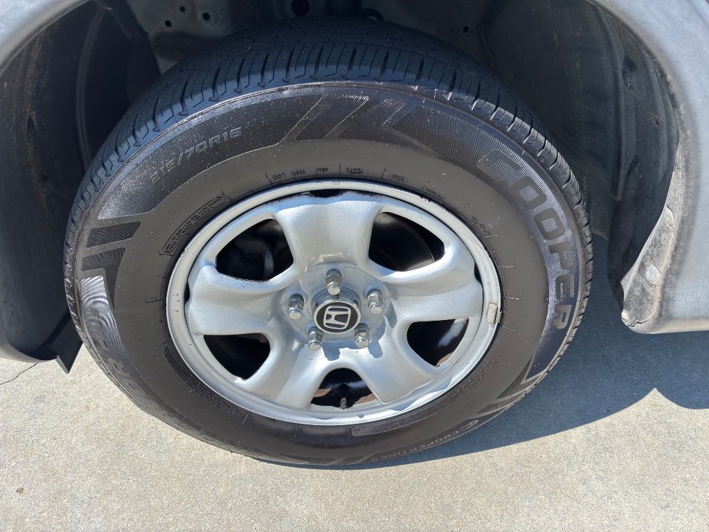 2014 Honda CR-V - $10,500