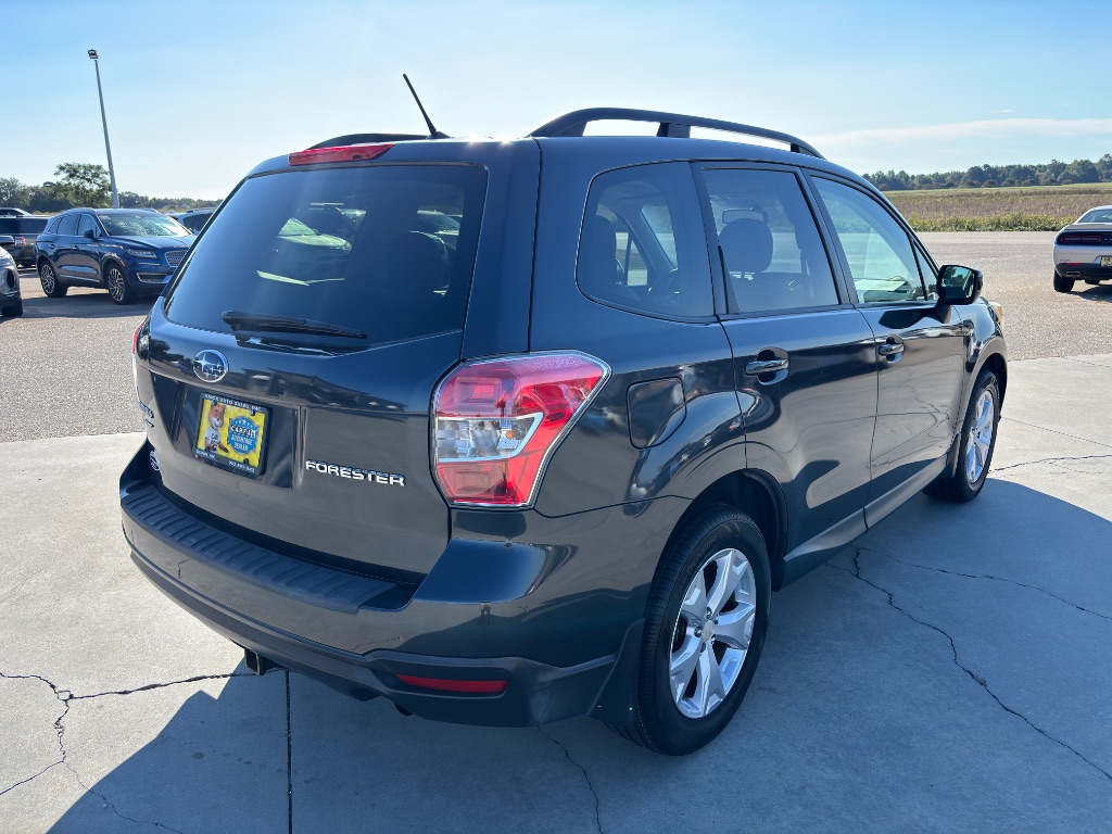 2014 Subaru Forester - $8,600