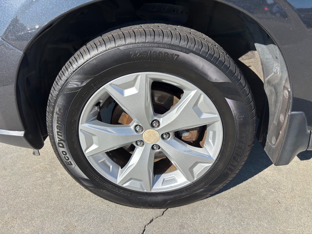 2014 Subaru Forester - $8,600