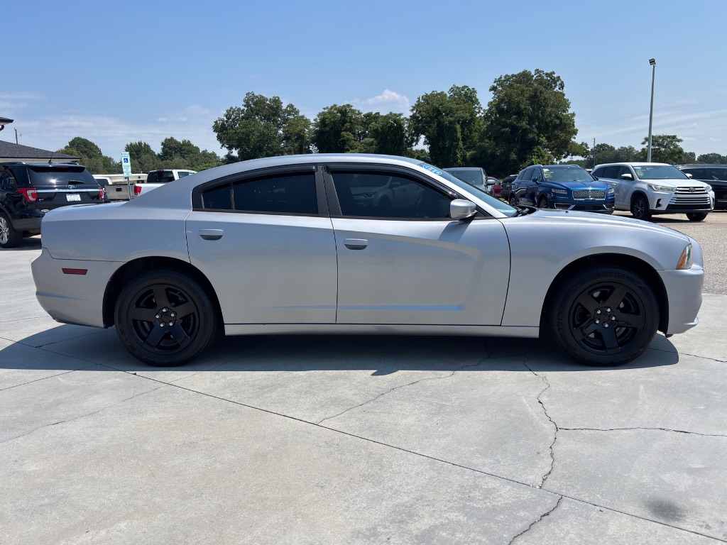 2011 Dodge Charger - $7,995