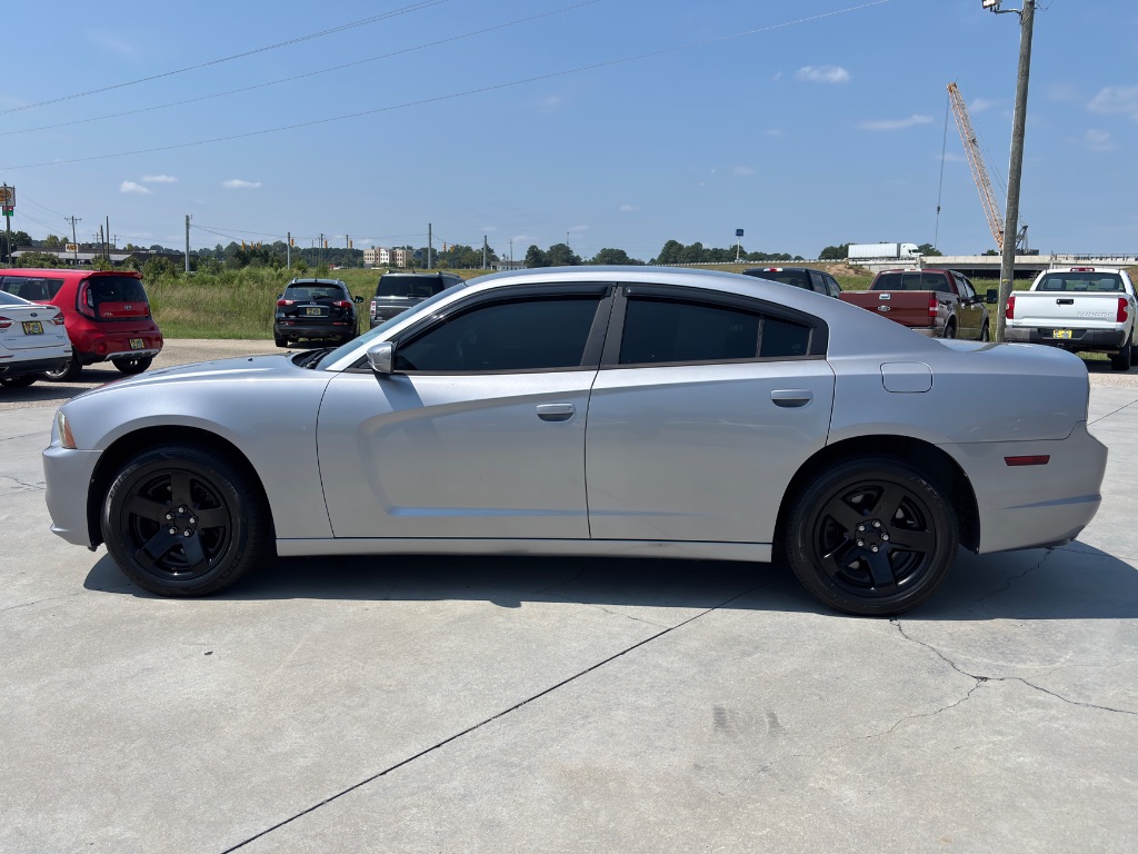2011 Dodge Charger - $7,995