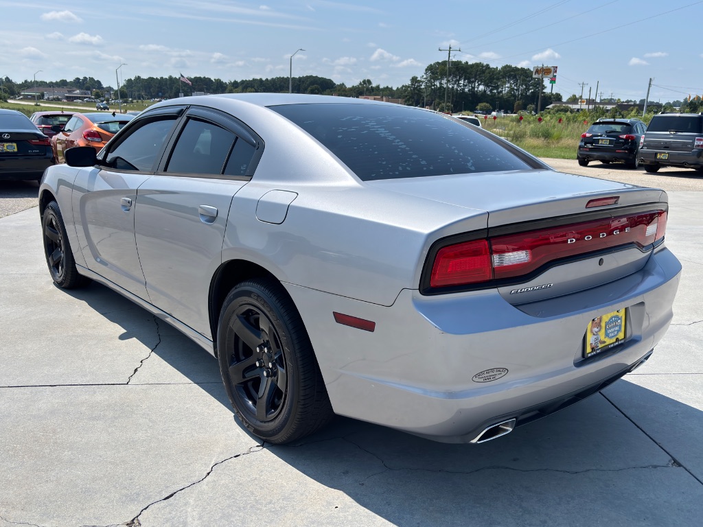 2011 Dodge Charger - $7,995