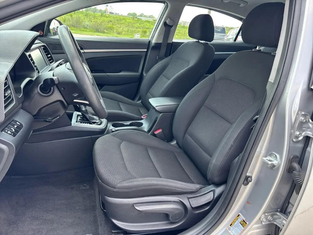 2020 Hyundai Elantra - $10,495