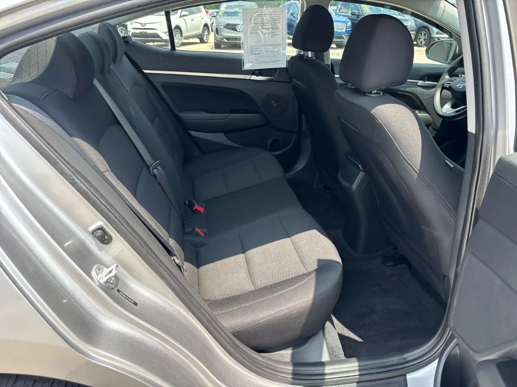 2020 Hyundai Elantra - $10,495