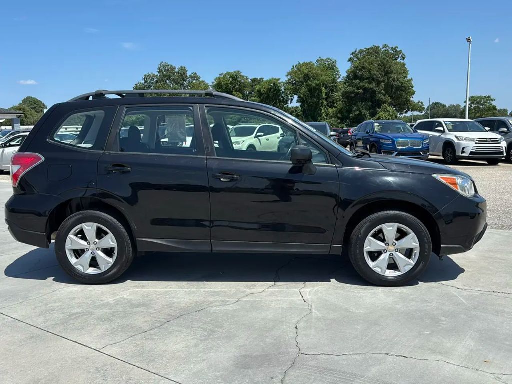 2016 Subaru Forester - $7,995