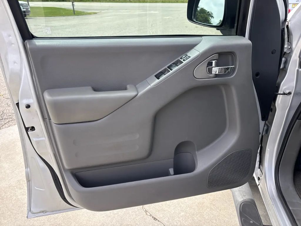 2018 Nissan Frontier - $17,800
