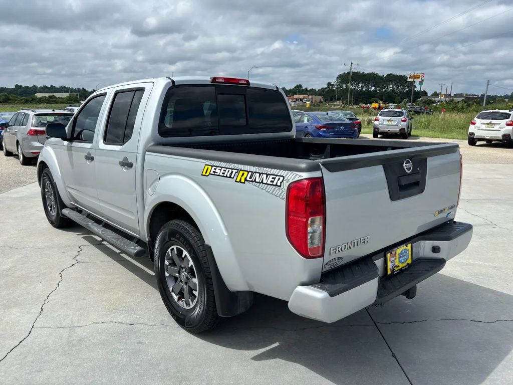 2018 Nissan Frontier - $17,800