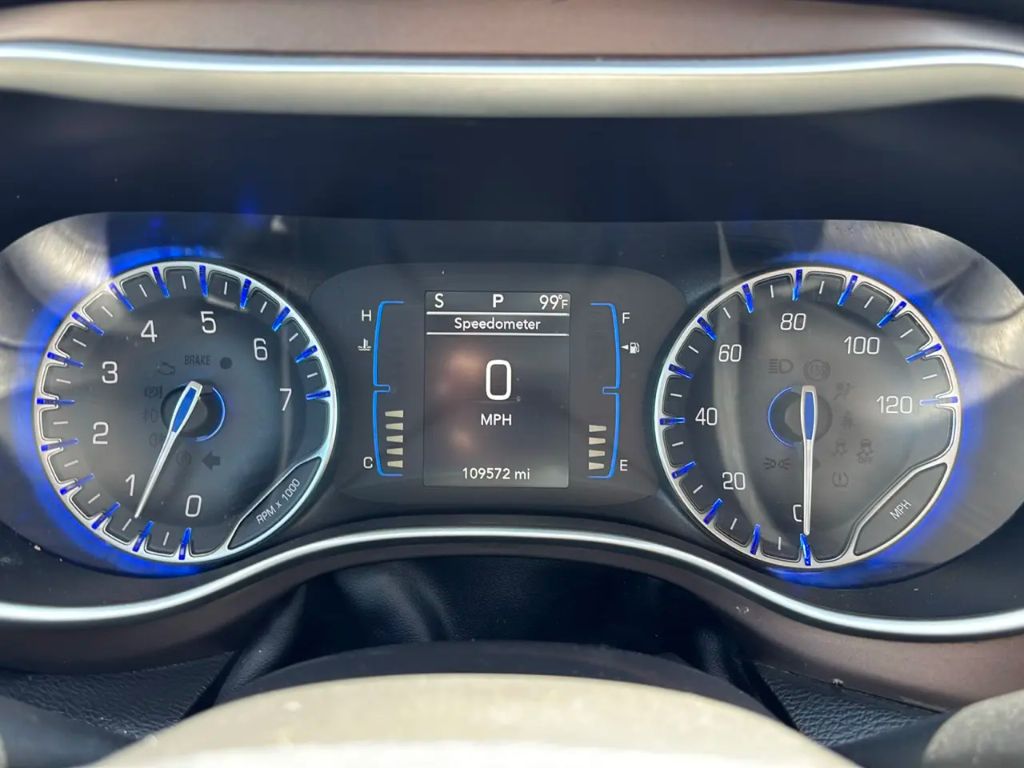 2017 Chrysler Pacifica - $9,995