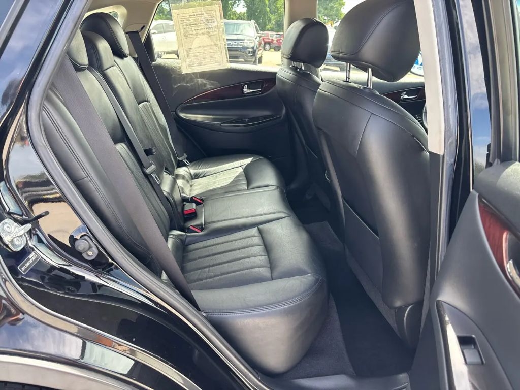 2010 INFINITI EX - $7,500