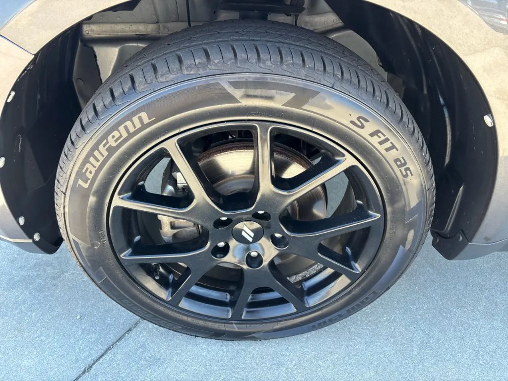 2019 Dodge Journey - $9,500