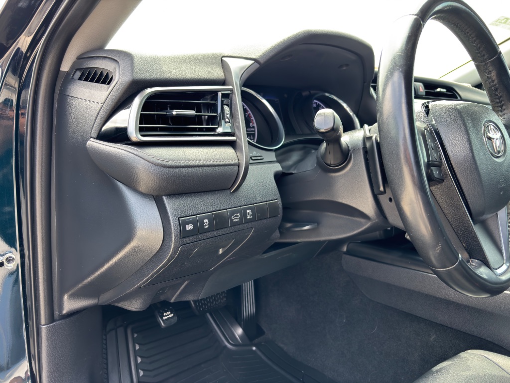 2020 Toyota Camry - $14,995