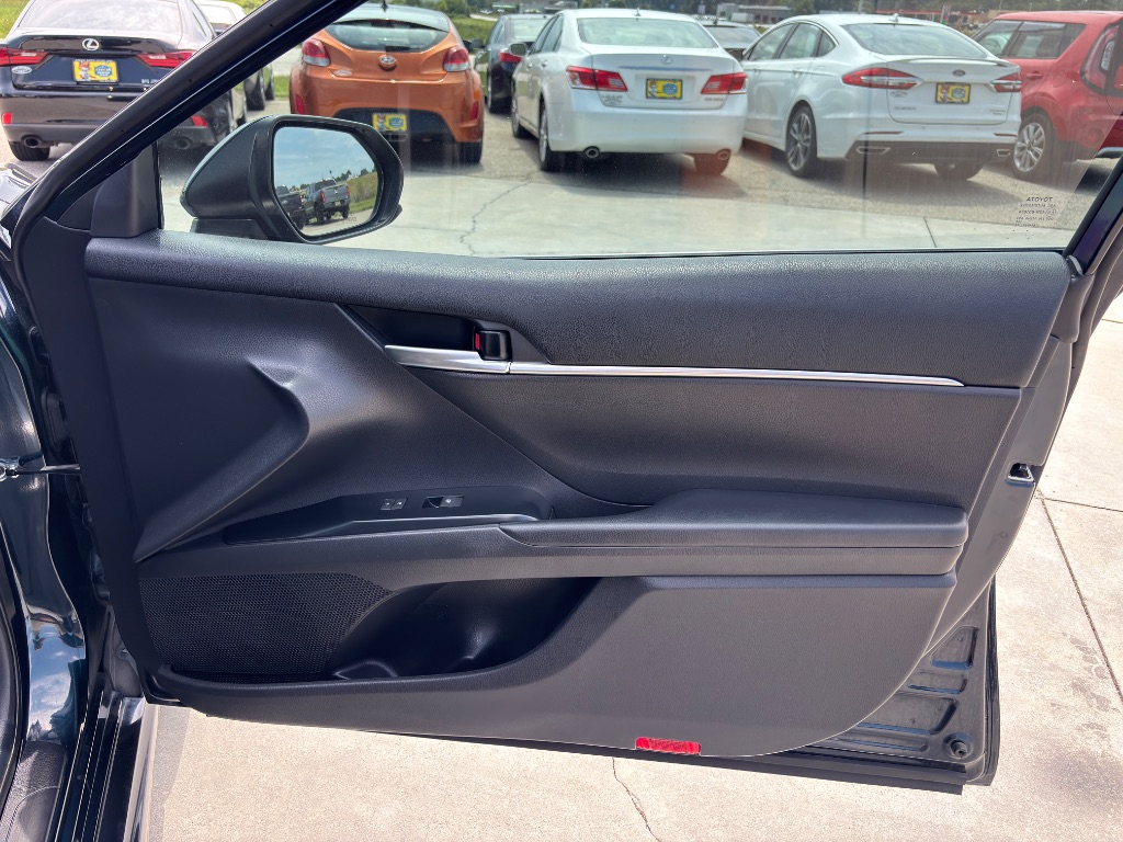 2020 Toyota Camry - $14,995