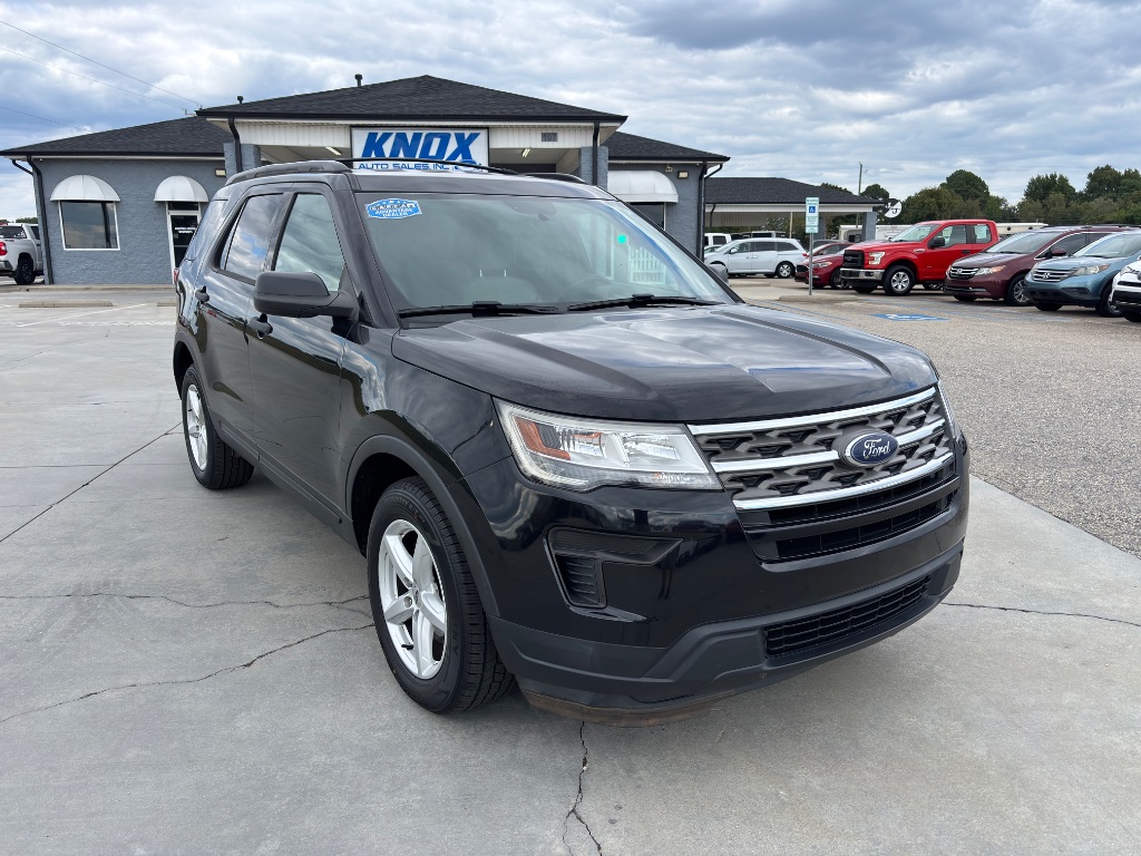 2019 Ford Explorer - $13,900