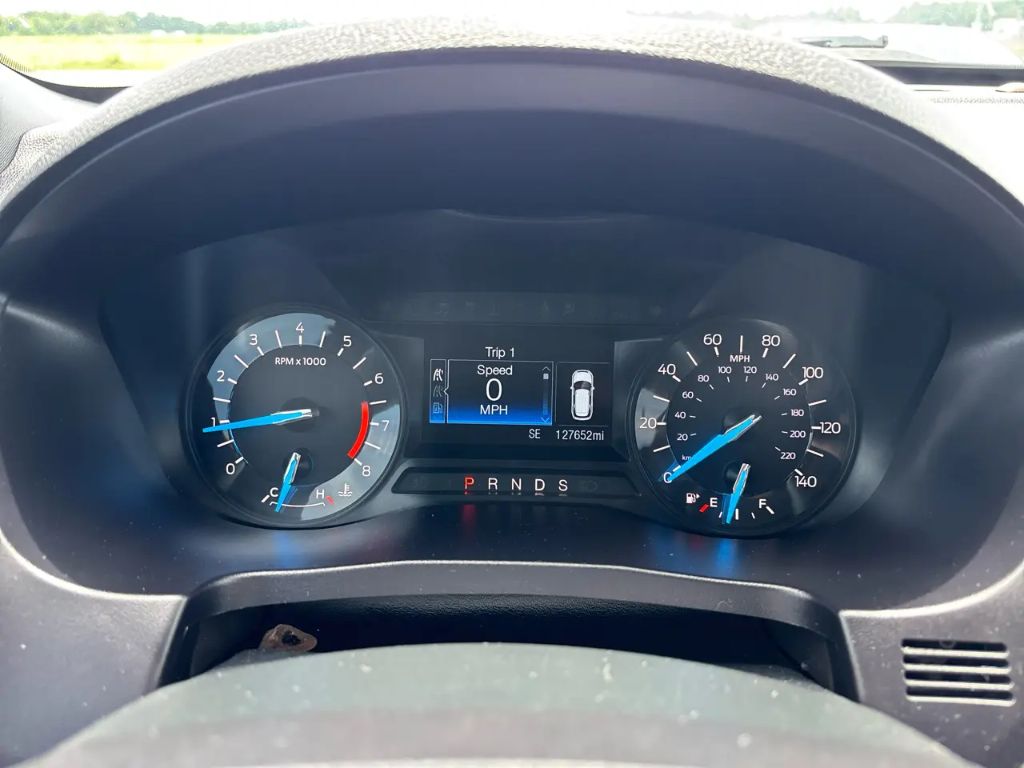 2018 Ford Explorer - $13,300