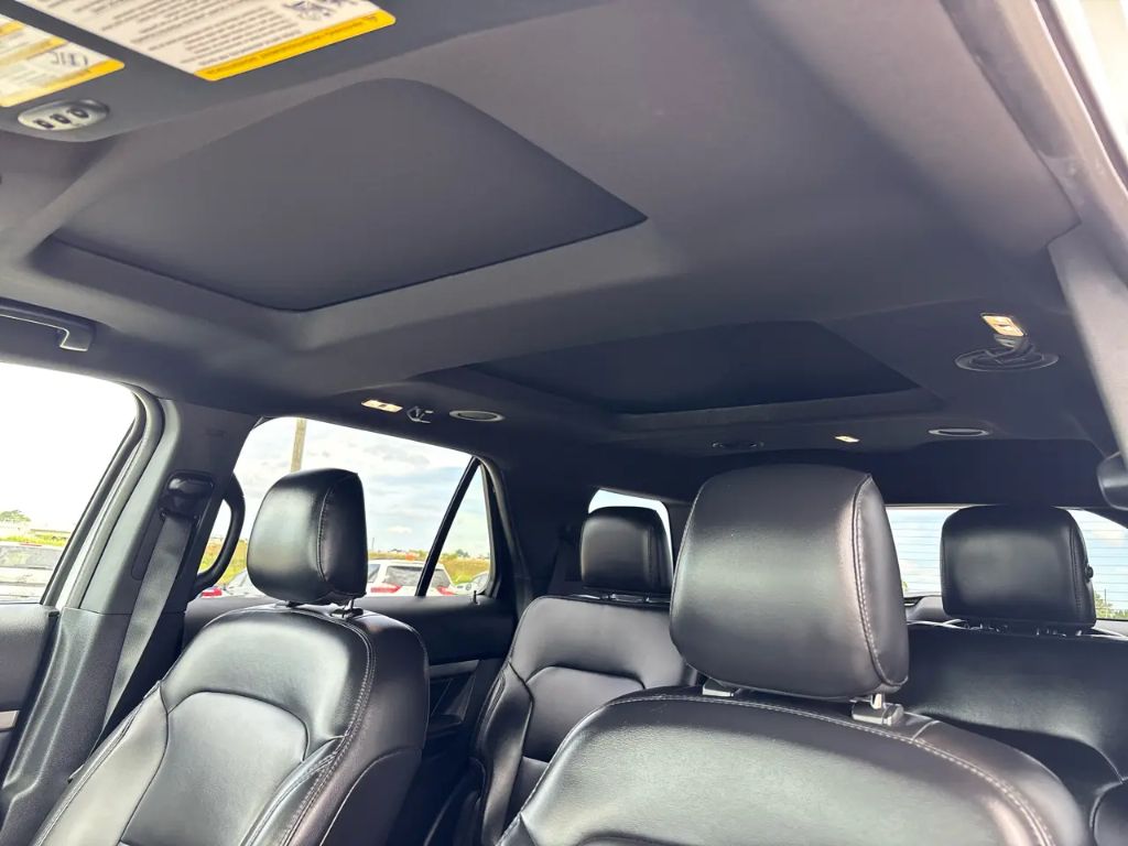 2019 Ford Explorer - $16,800