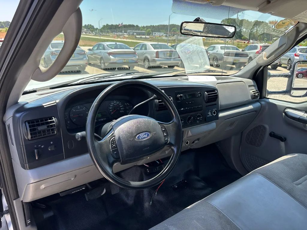 2006 Ford F-250 - $7,995