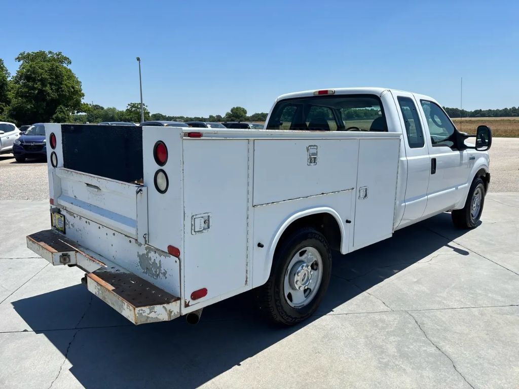 2006 Ford F-250 - $7,995