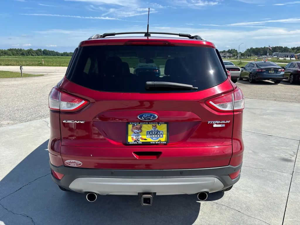 2013 Ford Escape - $9,995