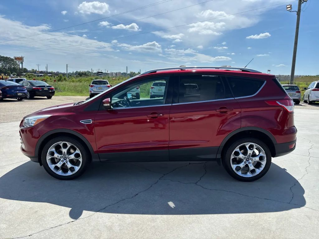2013 Ford Escape - $9,995