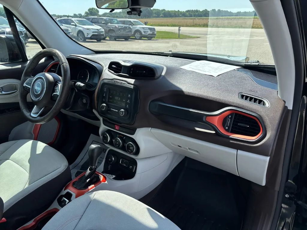 2015 Jeep Renegade - $8,500
