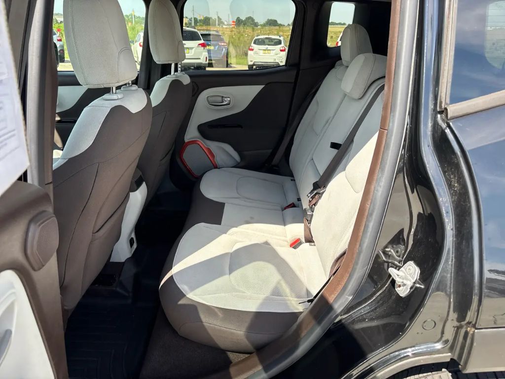2015 Jeep Renegade - $8,500