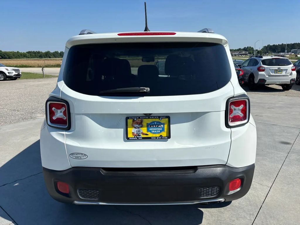2016 Jeep Renegade - $10,000