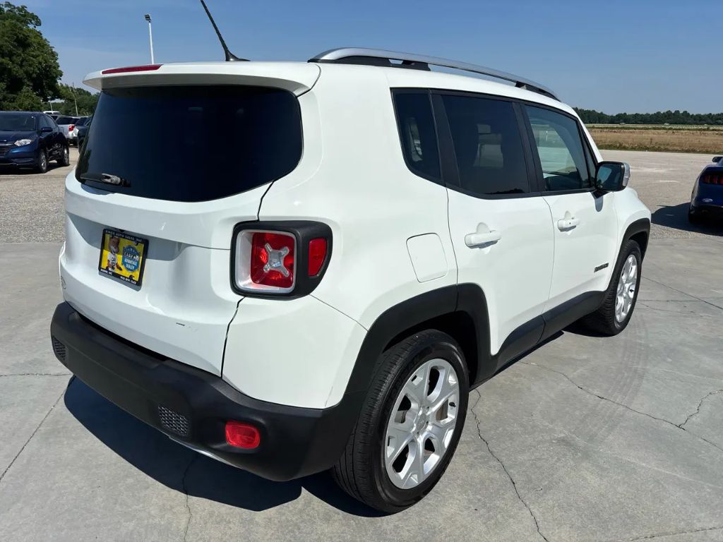 2016 Jeep Renegade - $10,000
