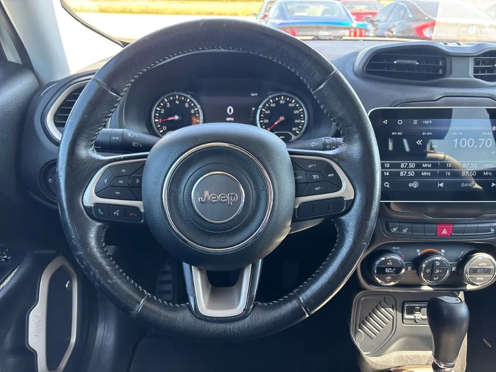 2016 Jeep Renegade - $10,000