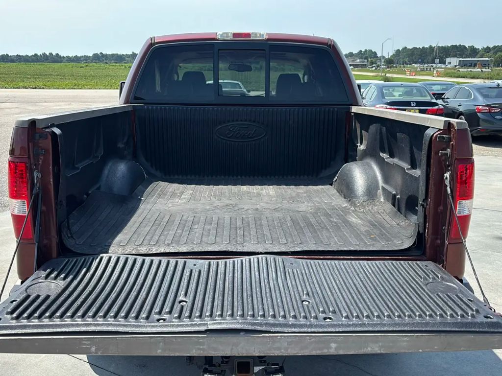 2005 Ford F-150 - $9,995