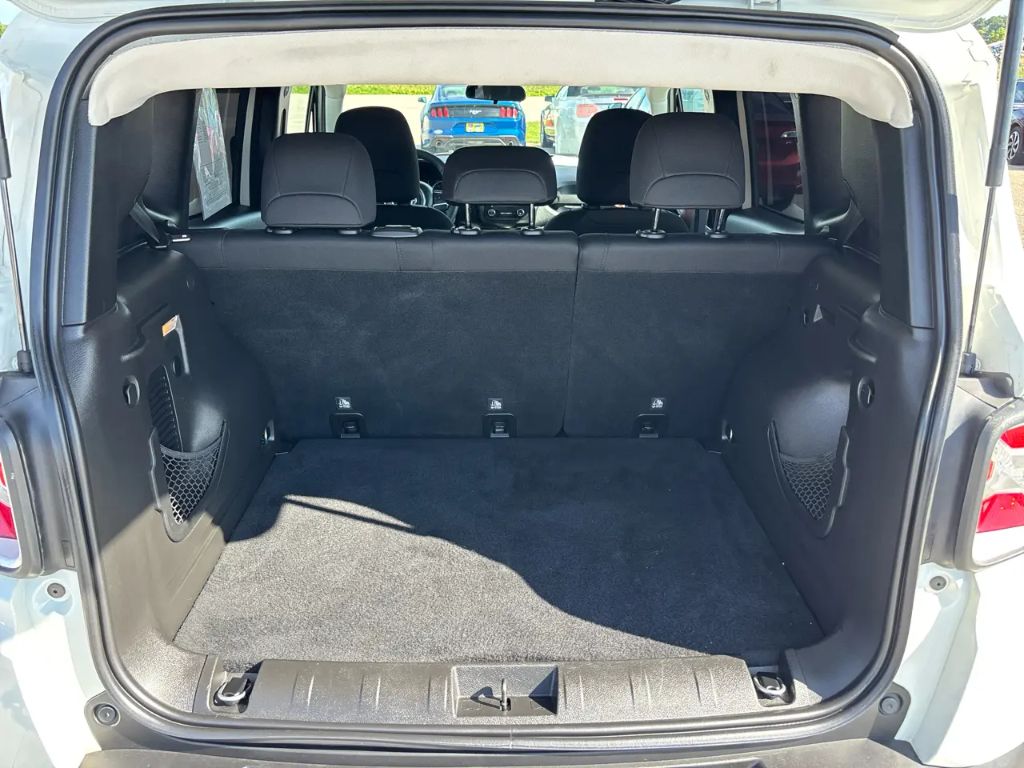 2019 Jeep Renegade - $13,300